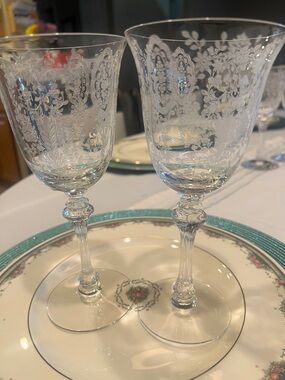 Cambridge Elegant Etched Crystal Wine Glasses - Clear (Set) in the Rose Poin pat